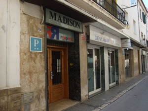 Alojamientos Pensiones - HOSTAL MADISON  