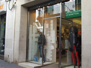 Tiendas Moda - UNITED COLORS OF BENETTON