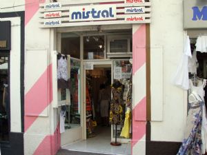 Tiendas Moda - MISTRAL (Parellades)